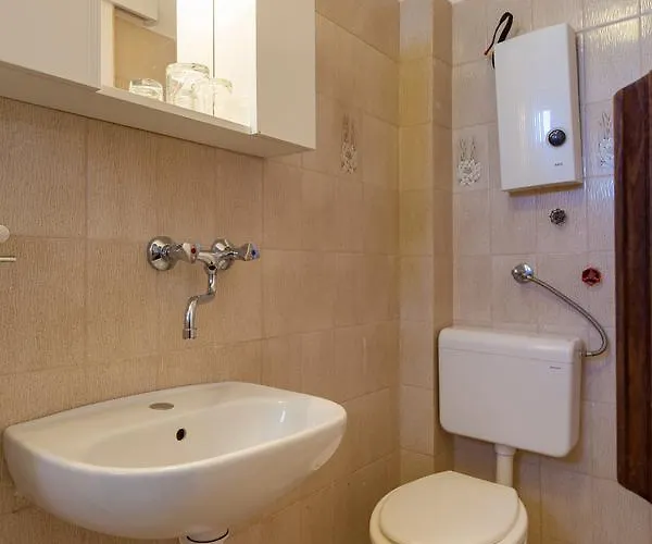 Panzió Marinac Podstrana