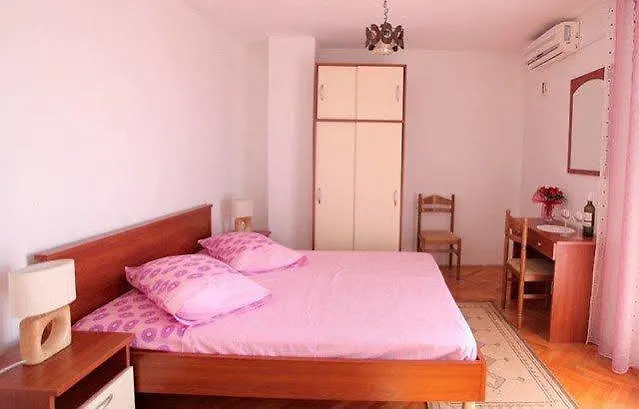 Bed & Breakfast Marinac